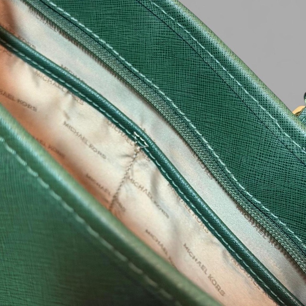 Michael Kors Jet Set Saffiano Leather Tote – Green - Picture 6 of 8